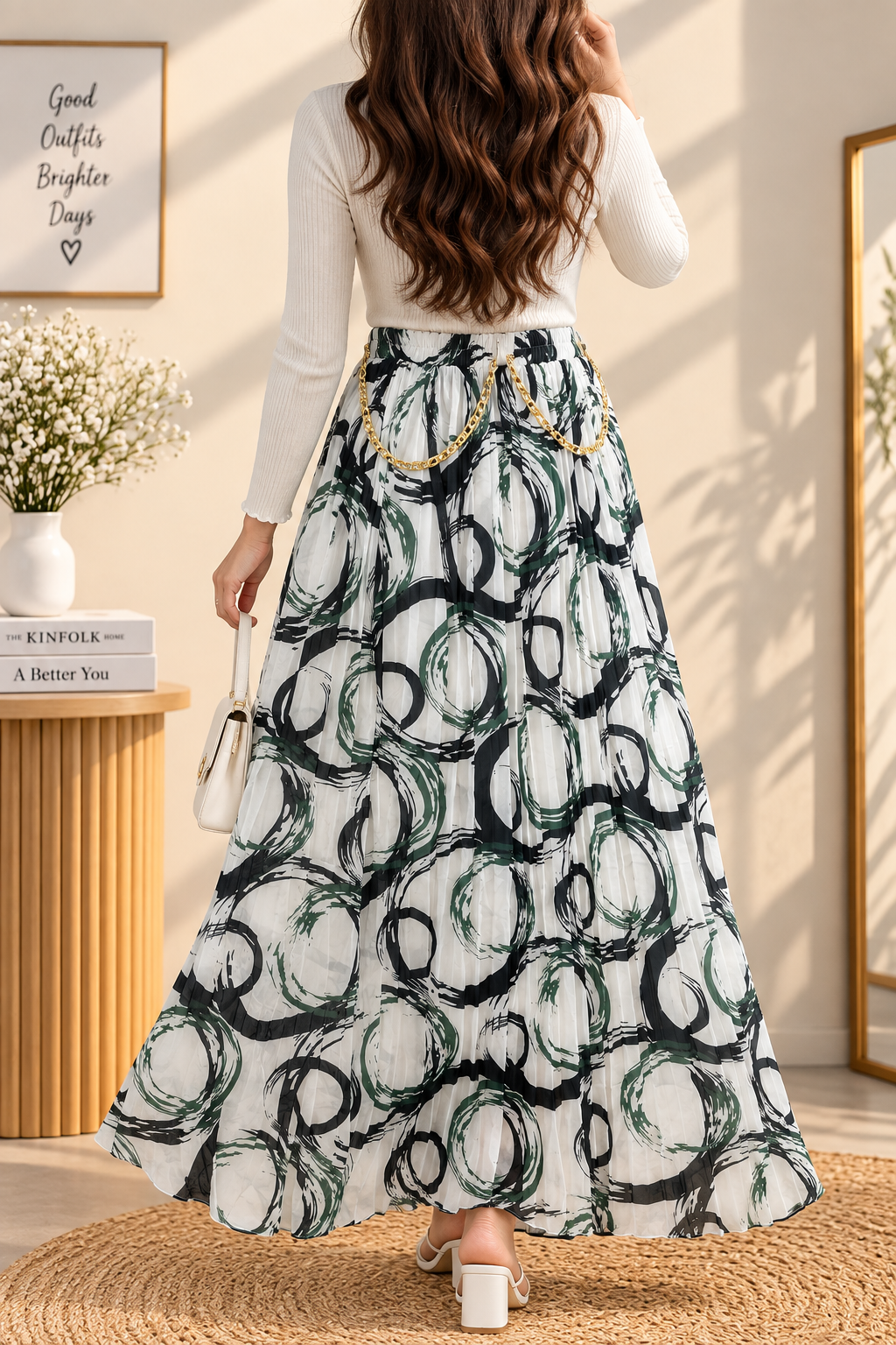 Premium Korean-Style Printed Skirt with Gold Chain Detail